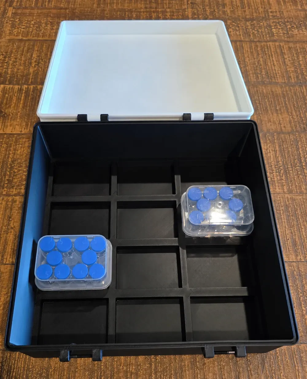3mL Vial Case - 22 Kits,9 Kits,12 Kits + 102 Vials model preview