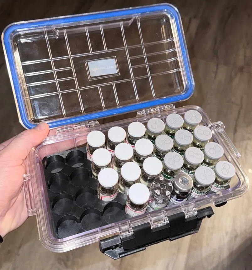 Apache 550 Insert – 32×10 mL Vials (Testosterone) model preview