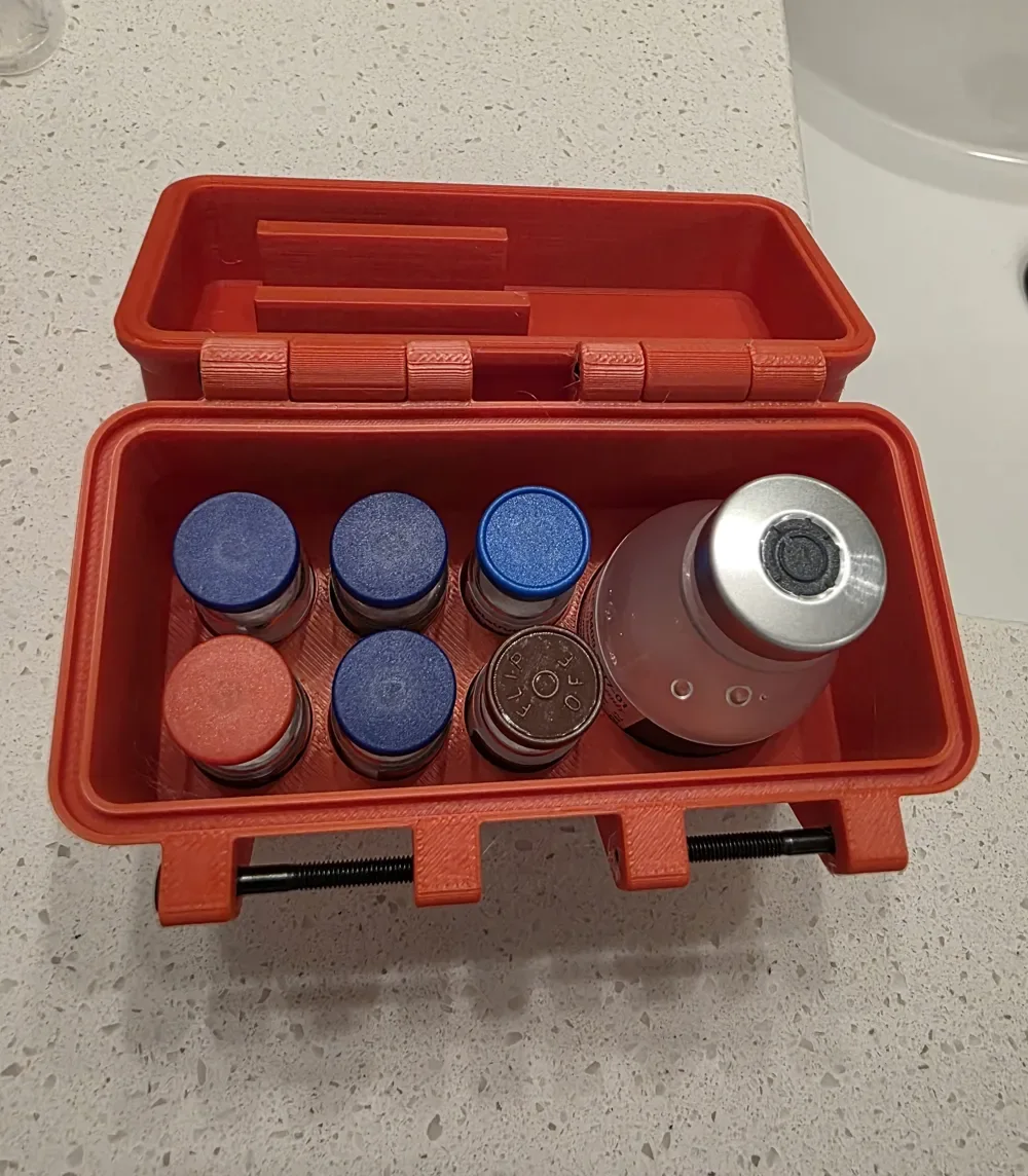 Peptide Refrigerator Case - 6 - 3mL vial and 1 BAC model preview